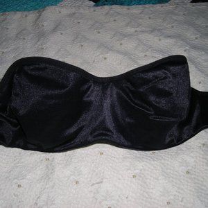 Victoria's Secret Size 36B Black Strapless Bra